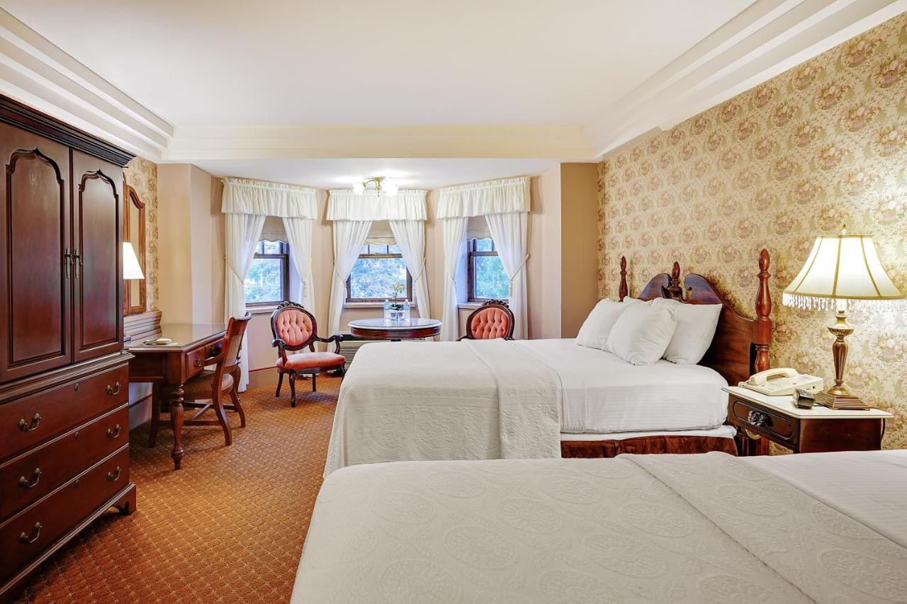 The Clarkson Inn Potsdam Extérieur photo